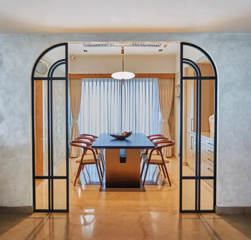 SUS Terrace lounge entry